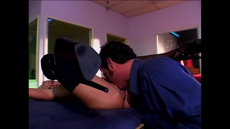 Bewitched!: Jessica Darlin wil hard van achteren geneukt worden door een...