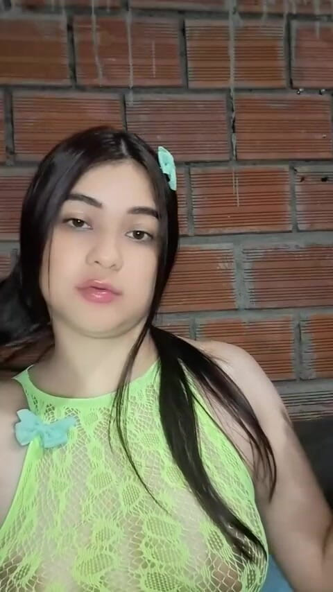 Yulieth Gomez: Повільно і без поспіху послухайте кожну деталь мого задоволення.