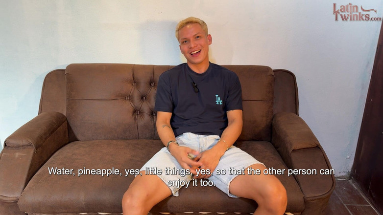 Latin Twinks: Gilbert Moon oyuncu seçmelerinde John Bleck'i sikiyor