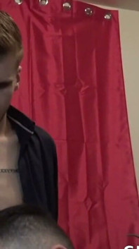 Fucked Raw by His Frieznd 20 Yo