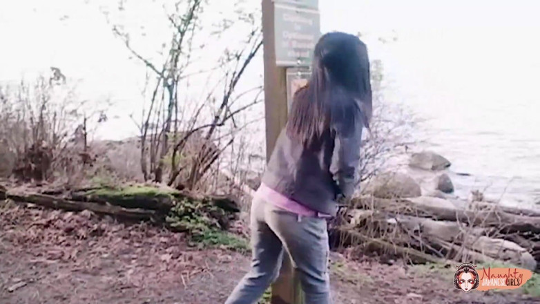 Naughty Japanese Girls: Naakt op een strand zijn zo'n enorme beurt voor de...