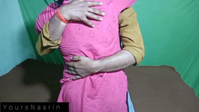 YoursNasrin: Tante seksi india dientot sama pacarnya di ranjang