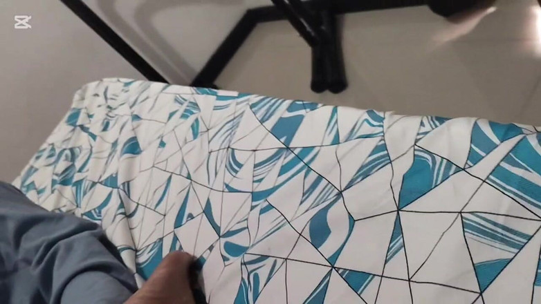 Balboafit2: Моя мачуха заходить до моєї кімнати і помічає, що я мастурбую, поки вона розмовляє зі мною