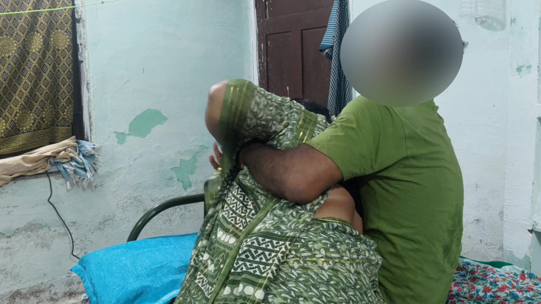 Mathvan: Makcik Mathvan berkongkek keras – video penuh 24 minit adalah di saluran...