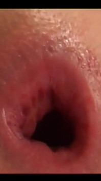 Podívejte se na Me I'm Fuckinging You - Celý film - Klasické italské porno obnoveno v HD