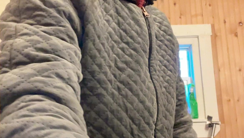 sweethanajapanese: Pissend klein poesje harig in de Moring