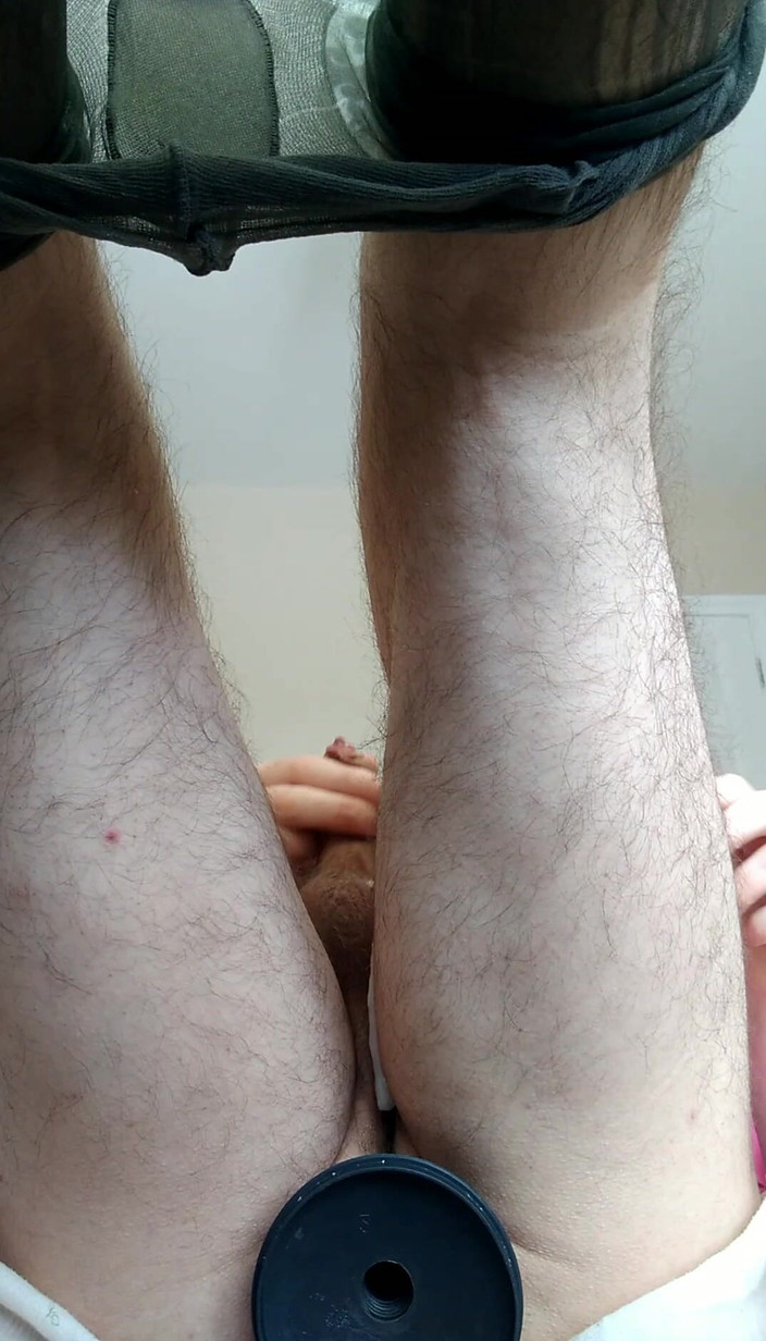 Cindy Belfast: Podłączona Cindy Kapie Girlcum do cipki