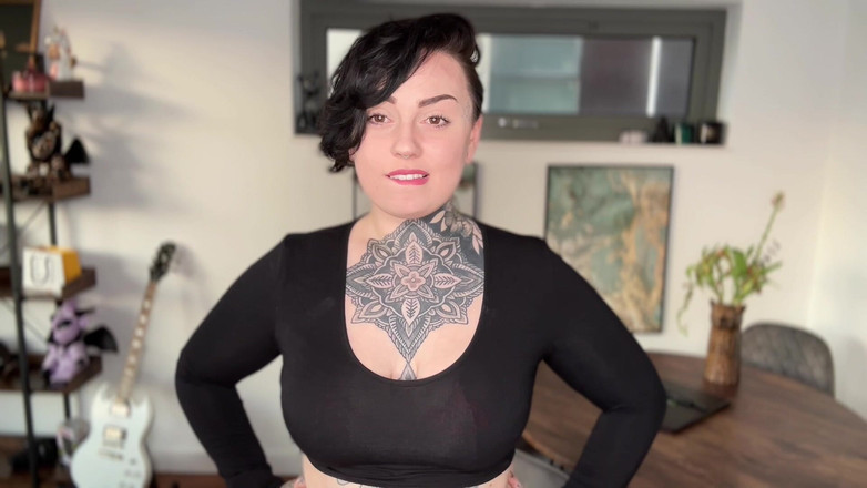 Miss Valentina: Мое признание в крушениях дома