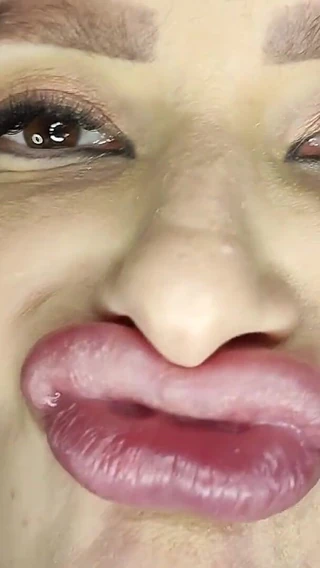 Princess18_: Lip Smelling JOI with Cum Countdown
