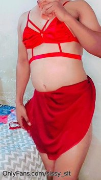 Trans sexy in lingerie rossa Watermark.mp4