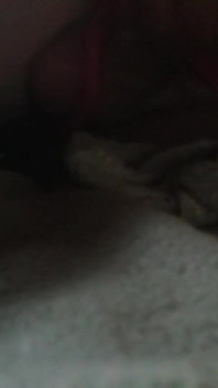 Leche en el culo jugando