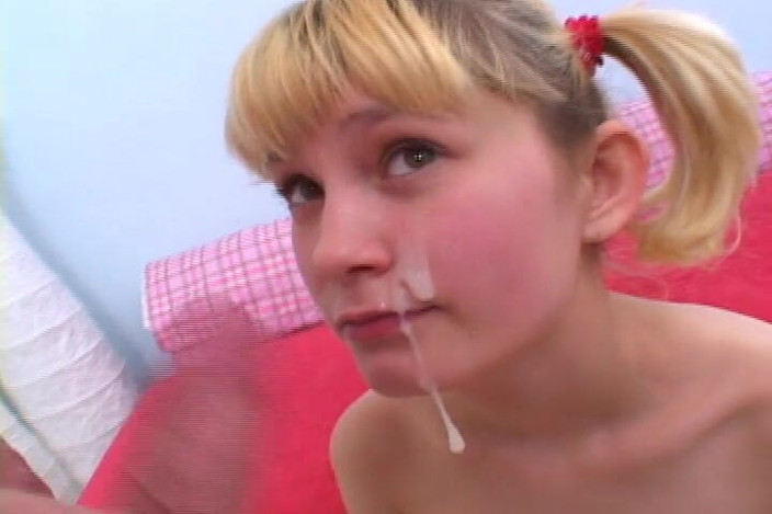 Nikky Thorne's Amateur Teen Casting: Nikky Thorne Teen Casting Video - Bic_200