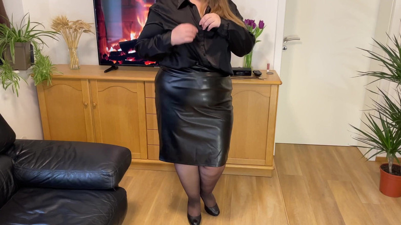 OurFetishLife: Ich komme auf den arsch meiner stiefmutter, weil mein stiefvater...