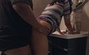 Hope Love: Трах сводной сестры с большой задницей в гостиной в любительском видео - самая горячая подборка