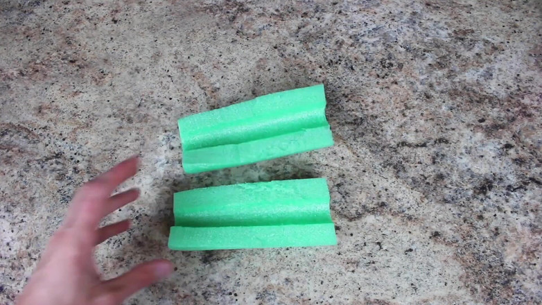 Bigbadfriendlyguy: Tôi đụ 10 đồ chơi tình dục tự chế