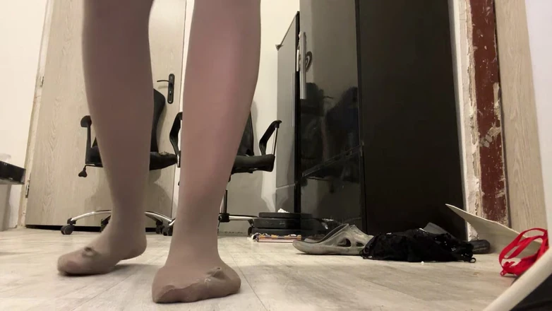 Miley Grey: Put on My Nylons and Have Squirt in Them