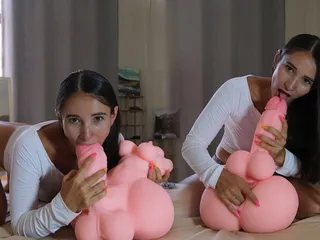 PassionBunny: New Experience with Futanary Doll and Mutual Orgasms