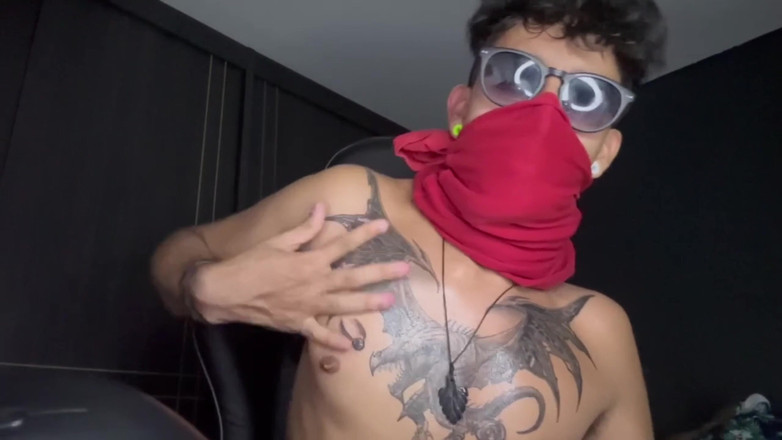 Andcristiann: Kontolku dientot habis-habisan saat aku di kelas bahasa Inggris online