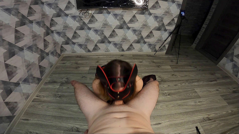 Julia SQuirt: 哦，那些天然的乳房