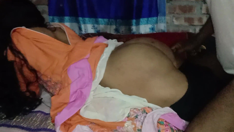 Deshi women: 初めてのセックス、大学の彼女が私の家に来て、妻とセックス2