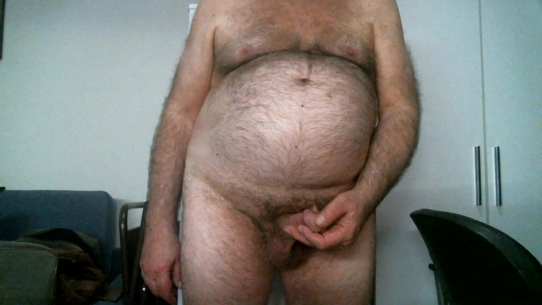 Coach Karl dude lodge: Trainer Karl reibt und wichst während einer live-cam-show