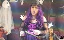 HollyCox: Halloween Holly fumando e se divertindo