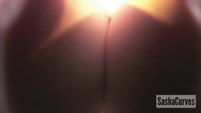 Sasha Curves: Zorbanın üvey annesi seni sıkıyor