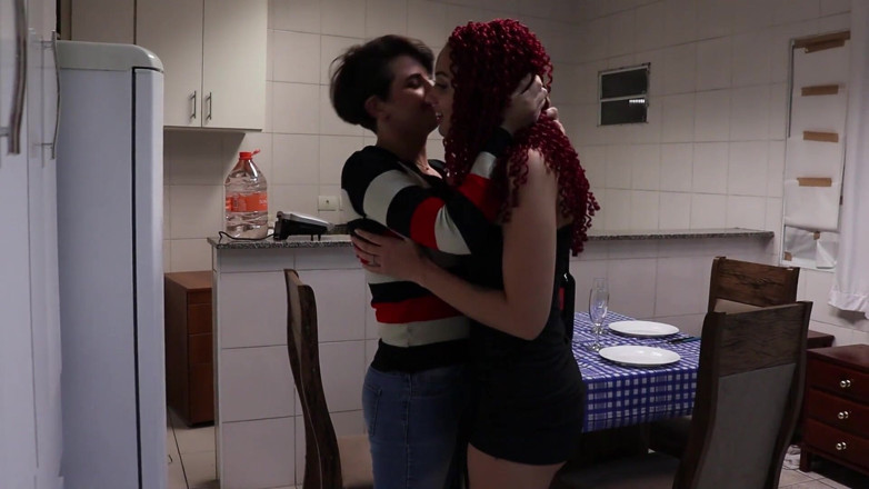 Lady Snow Brasil: เซ็กส์สามคนกับแฟนหนุ่มและแฟนสาว