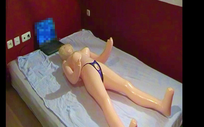 Mark Hannes: Sexdoll Creampie Fuck Masturbation for a Fan User