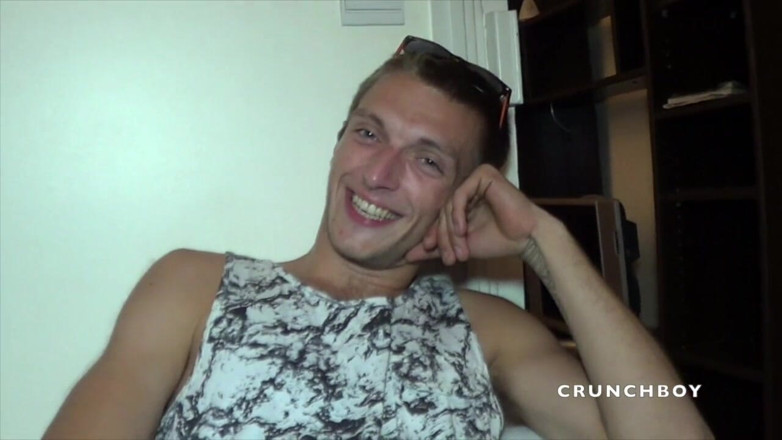 French Twinks Amator videos: Tiago digunakan mentah-mentah oleh Alexis Tivoli