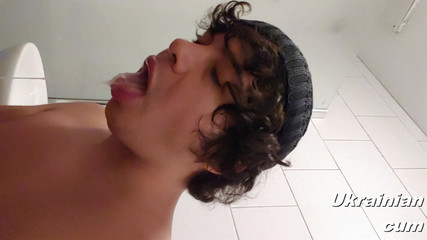 LeoTeenLatinos: Erkek arkadaşın Ukraynalı ikizleri seni sevdiğinden daha çok seviyor - "yanek blos"