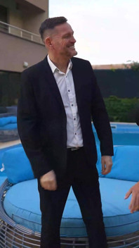 At the Pool It Is Easy to Seduce to Fuck, Threesome