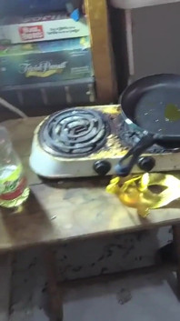 Я люблю пити смузі з дупи моєї анальної повії