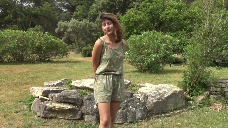 The Frenchies of the web: Melany Gets Fucked by a Guy with a Big Cock