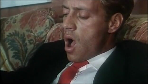 Rocco Siffredi and Friends: Rocco Siffredi fute pizda unei brunete