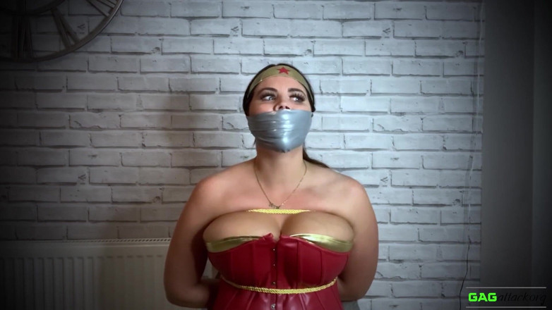Gag Attack: Terri - WW trong nô lệ