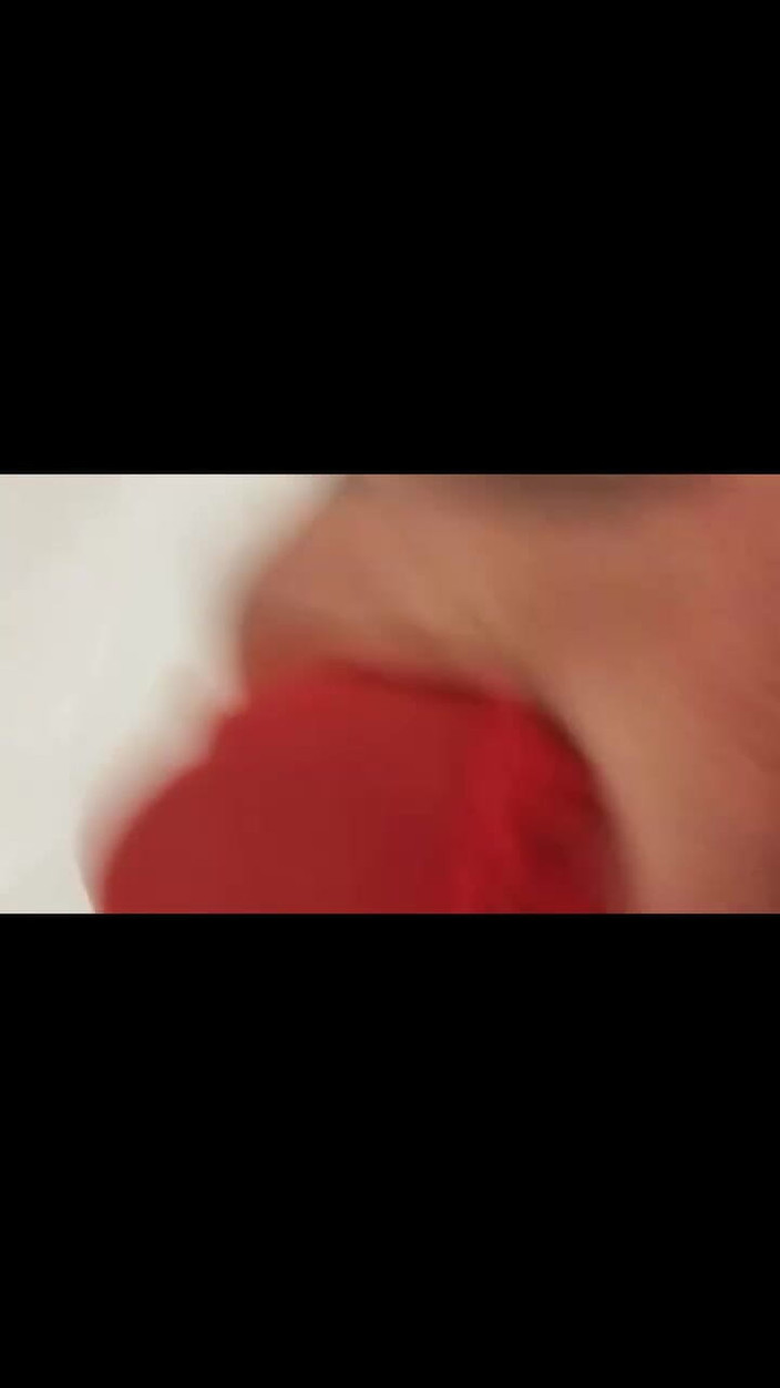 Fun with underwear: 射在邻居的内裤里