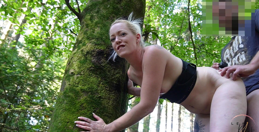 Lea Kirsch: Nuovo video: presa senza mani mentre fa jogging! Escursionista mi...