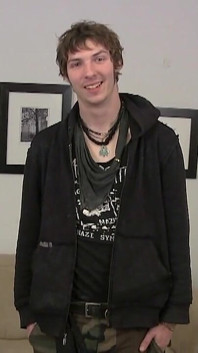 Tom naplácal