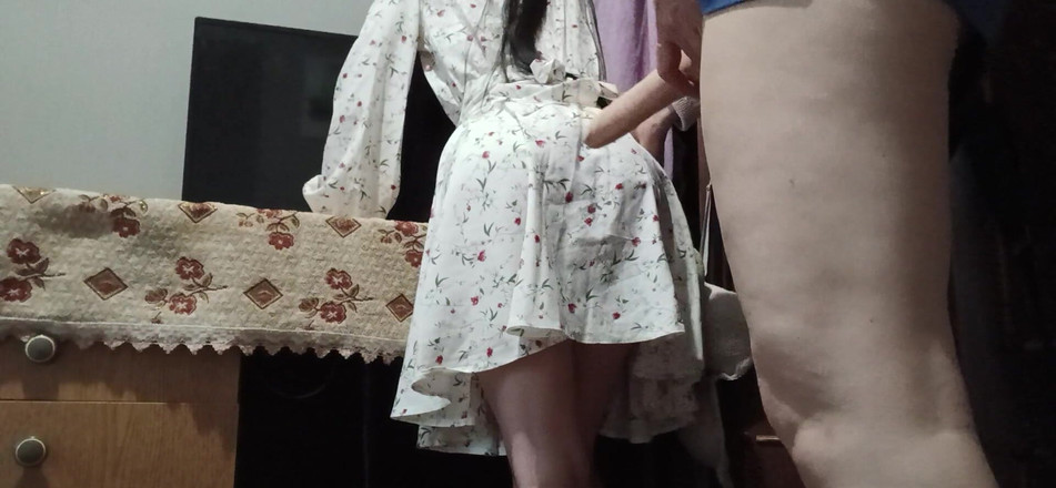 Lesbian-candys: 宿題をしなかったので、先生は私をかがめさせ、後背位にしました