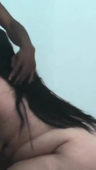 모든 백인 라티나 괴물