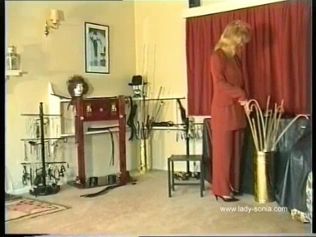 Lady Sonia: Sam prova il prodomme