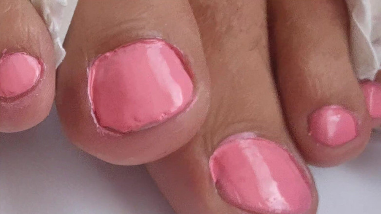 SavageHeater59: मैं अपने नाखून, अपने पैर और हाथ गुलाबी रंग में करता हूं