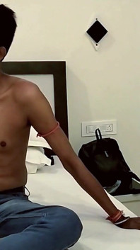 Sdílení manželky s nejlepším přítelem v hotelu sex hardcore
