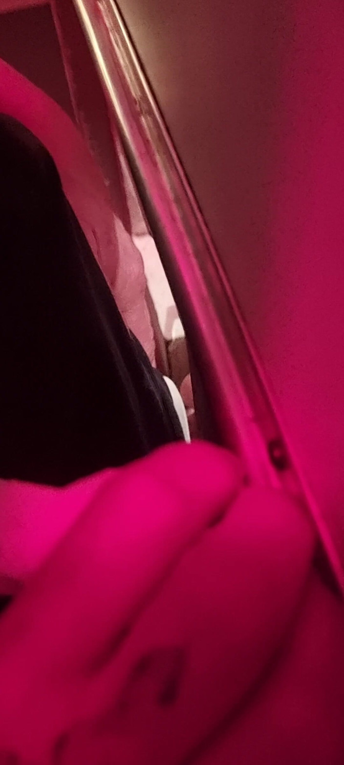 R b hubby: Cette prof mariée n’en a jamais assez du glory hole