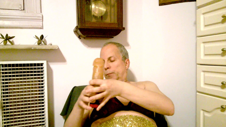 Dildo Man and Cross Hard Sex: Incredible suck beautiful dildo!