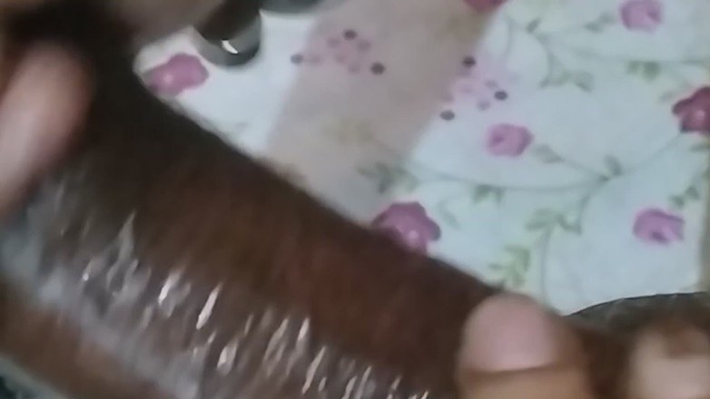Anar Kali: Menelepon saudara tiri mertua dan memijat penisku