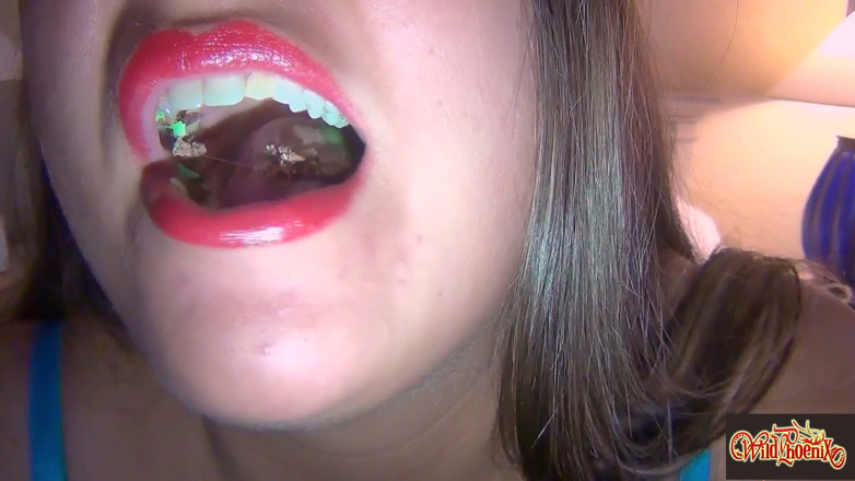 Wild Phoenix: My Extreme Close-up Mouth Tour - Green M&amp;m Munching Remastered HD