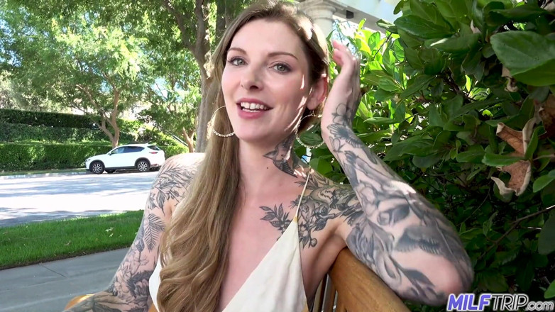 MILF Trip: Sexy Penny Archer ist ein kunstwerk