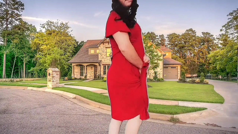 Kitty_Cross: Vestito corto caldo ladyboy danza solista spogliarello grosso trans grosso